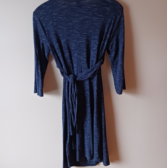 GAP Maternity Dress - Picture 2 of 4